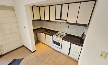 CASA EN VENTA EN MORON SUR - NUEVO VALOR