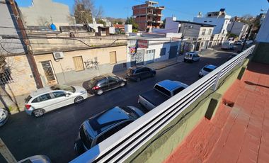 CASA EN VENTA EN MORON SUR - NUEVO VALOR