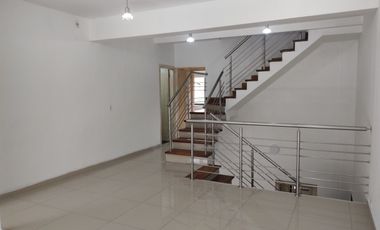 apartamento en arriendo en zuñiga. Cod A9432350