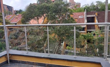 apartamento en arriendo en zuñiga. Cod A9432350