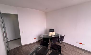 oficina en arriendo en centro. Cod A20305