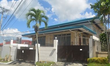 Banilad house with 6 bdrms inside exclusive subdivision P69K