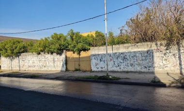 Terreno De 700m2 En Esquina De 32x22 A100m2 Av. Rosas(ruta3)