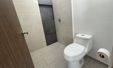 casa en renta toluca, fraccionamiento aurea, doble filtro de seguridad.