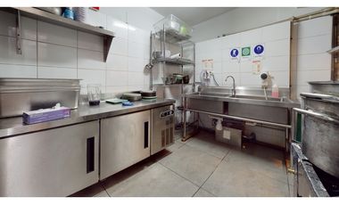 Arriendo local comercial Providencia bar y patentes