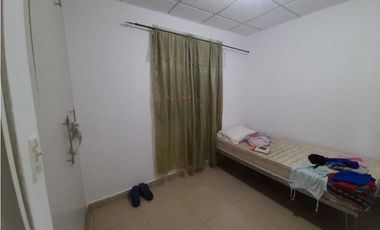 VENDO CASA SEMIAMOBLADA EN LA CHORRERA ALTOS ARAGUANEY 3R