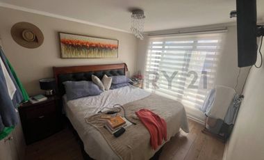 SE VENDE, AMPLIA E ILUMINADA  CASA EN SECTOR COSTA LAGUNA.