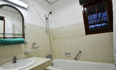 Vila Dago lux mewah dan nyaman Bandung