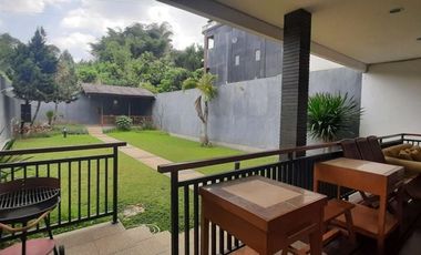 Vila Dago lux mewah dan nyaman Bandung