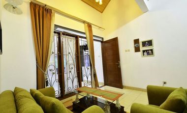 Vila Dago lux mewah dan nyaman Bandung