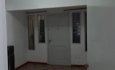 Venta de casa con 4 PH en block -Monte grande