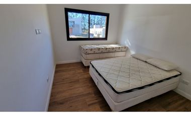 Casa de 3 ambientes a estrenar con pileta. Barrio Barrancas de San Benito.