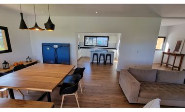 Casa de 3 ambientes a estrenar con pileta. Barrio Barrancas de San Benito.