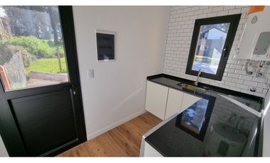 Casa de 3 ambientes a estrenar con pileta. Barrio Barrancas de San Benito.