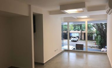 Se Alquila Local en EL CANGREJO 225 mt2