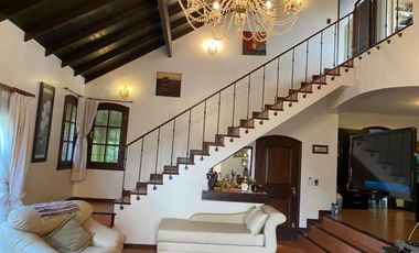 EXCELENTE CHALET EN &quotSIERRA DE LOS PADRES&quot