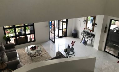 HOUSE AND LOT FOR SALE FOR COMMERCIAL PURPOSES ID 14644