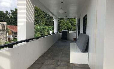 HOUSE AND LOT FOR SALE FOR COMMERCIAL PURPOSES ID 14644