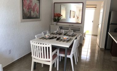 Hermosa Casa en Condominio con Alberca