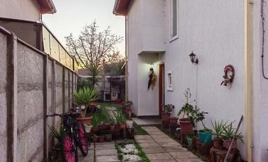 32 Oriente/Solar del Parque - Casa - Venta