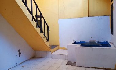 Di Sewakan Rumah Cocok Untuk Usaha Strategis 4 Kamar di Antapani, Bandung