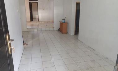 Di Sewakan Rumah Cocok Untuk Usaha Strategis 4 Kamar di Antapani, Bandung