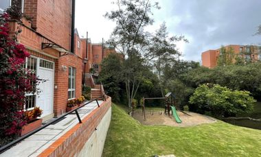 casa en arriendo en la calera. Cod A6453101