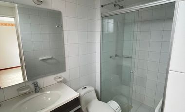 casa en arriendo en la calera. Cod A6453101