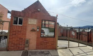 casa en arriendo en la calera. Cod A6453101