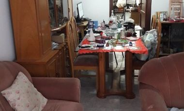 Casa para 2 Familias en venta en Bernal Oeste