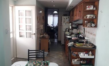 Casa para 2 Familias en venta en Bernal Oeste