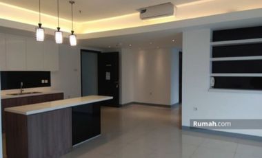 For Rent 4BR Luxury Semi Furnished Apartemen at Fatmawati