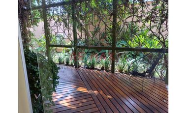 Venta Casa En Las Lilas