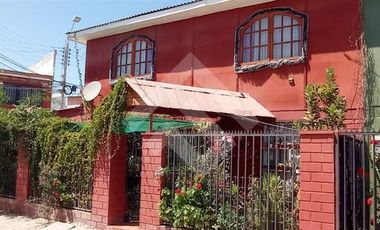 Casa en Venta en Lomas de Tuqui