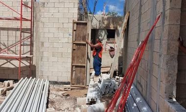Casa en Preventa  de 2 plantas en Privada Kutz, Yucatán Country Club