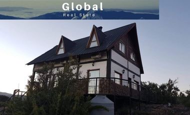Casa Con Plano Aprobado Para Desarrollo De 8 Cabañas, Villa Pehuenia Neuquén