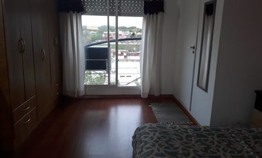 Duplex en venta en Remedios de Escalada Oeste