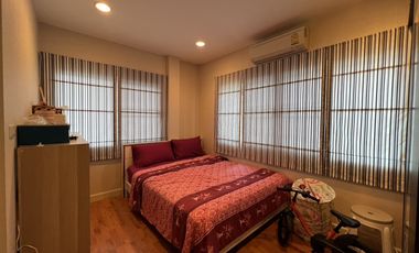 For Sale and Rent Bangkok House at Bangkok Boulevard Rama 9-Srinakarin near Krungthep Kreetha in Saphan Sung BRE21710