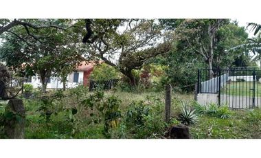 VENDO LOTE DE 1827M2 EN ALTO BOQUETE