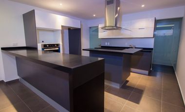 CASA EN RENTA EN LOMAS DE ANGELOPOLIS PUEBLA