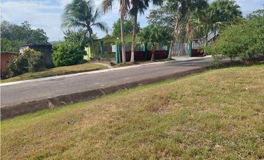 Vendo lote comercial Vista Alegre 1250 m2 JS