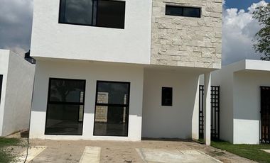 CASA EN VENTA EN SABAL RESIDENCIAL EN IXTACOMITAN