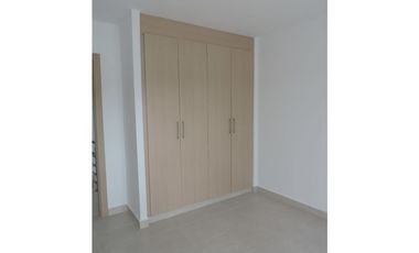 SE VENDE CASA EN BRISAS DEL GOLF $250,000 AM