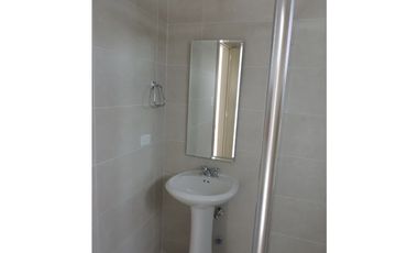 SE VENDE CASA EN BRISAS DEL GOLF $250,000 AM