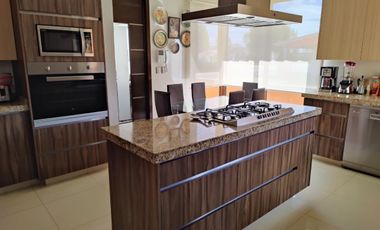 Casa venta de una planta El Mesón