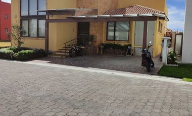 Casa venta de una planta El Mesón
