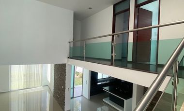 CASA EN VENTA AL PONIENTE DE AGUASCALIENTES EN COTO SAN NICOLAS