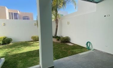 CASA EN VENTA AL PONIENTE DE AGUASCALIENTES EN COTO SAN NICOLAS