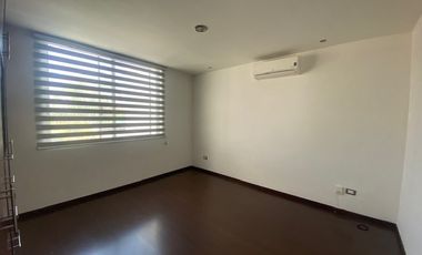 CASA EN VENTA AL PONIENTE DE AGUASCALIENTES EN COTO SAN NICOLAS