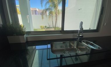 CASA EN VENTA AL PONIENTE DE AGUASCALIENTES EN COTO SAN NICOLAS